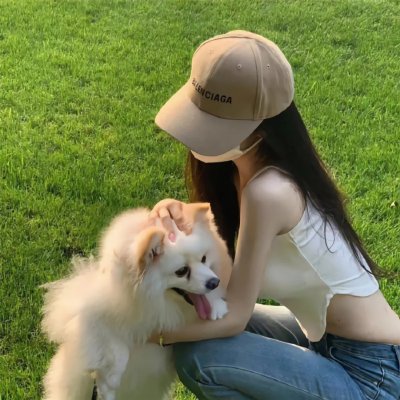 一个年轻的姑娘
